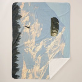 山の中のパラトパー シェルパブランケット