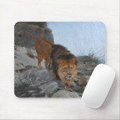 山の中のライオン(Richard Friese) マウスパッド (マウス)