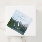 山の中の湖の素朴なヘロン結婚の フェイバータグ (インサイチュ)