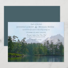 山の中の湖の素朴な自然愛好家結婚の