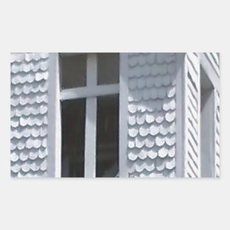 山の中の白い古い教会 長方形シール
