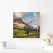 山の中を吹き抜ける雲 スクエア壁時計 (ホーム)