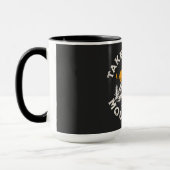 山の外の冒険に散歩する マグカップ (左)