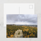 山の多い秋の森の写真、山々、 シーズンポストカード (正面/裏面)