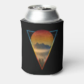 山の夜明けの自然の夕焼けの風景 缶クーラー (缶裏面)