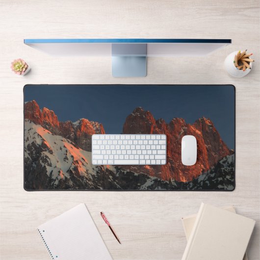 山の太陽の最後の光 デスクマット (オフィス1)