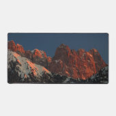 山の太陽の最後の光 デスクマット (正面)