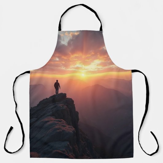 山の威厳のある頂上から見る日の出 エプロン (正面)