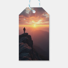 山の威厳のある頂上から見る日の出 ギフトタグ