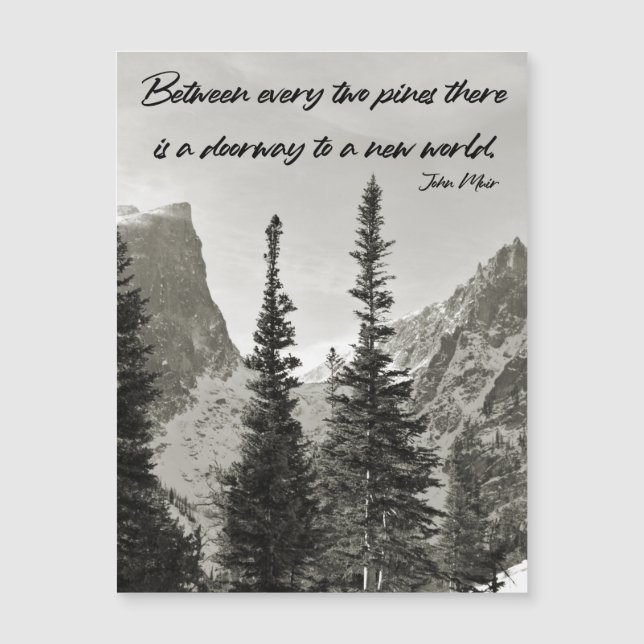 山の新しい世界への入り口 (正面)