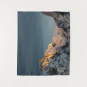 山の日没前の最後の光 タペストリー (正面)