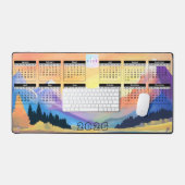 山の日没 – 2026会社カレンダー デスクマット (キーボード&マウス)