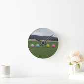 山の明るい着色されたゴルフ・ボール ラウンド壁時計 (ホーム)