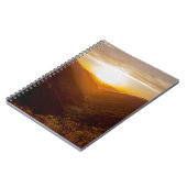 山の景色の上の夕日 ノートブック (左側)