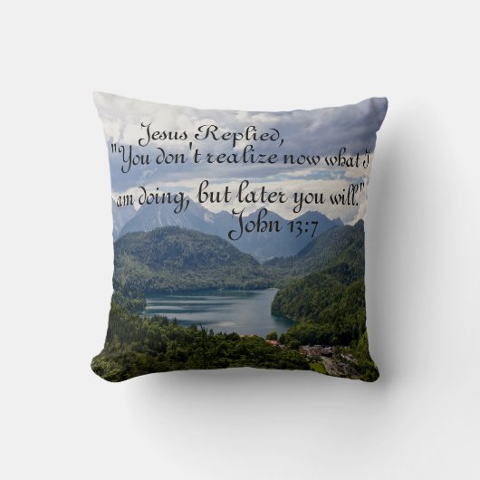 山の景色の聖書の詩の装飾用クッション クッション (正面)