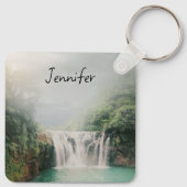 山の森の美しい滝 キーホルダー (裏面)