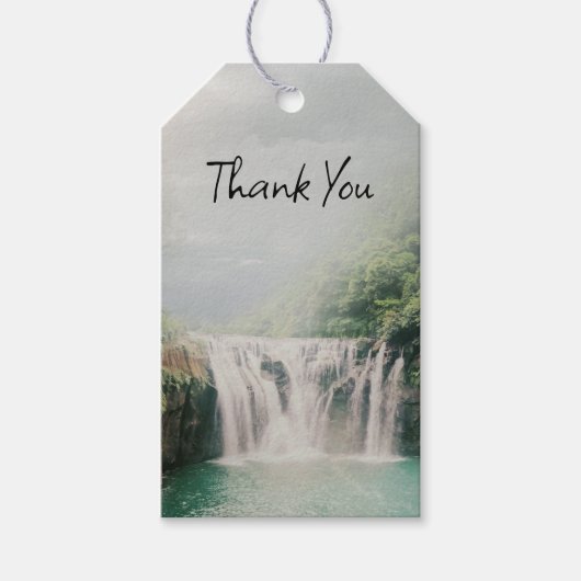 山の森の美しい滝 ギフトタグ (正面)