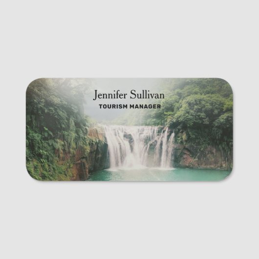 山の森の美しい滝 名札 (正面)