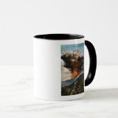 山の森林火災ビュー マグカップ (正面右)