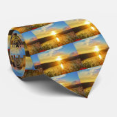 山の湖の矢印に日没 ネクタイ (ロール)