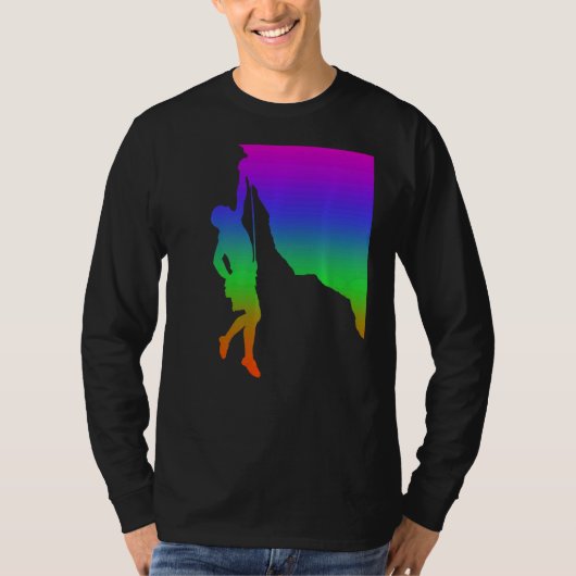 山の登山の影(レインボーカラー) Tシャツ (正面)