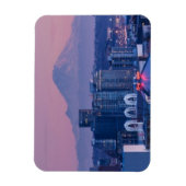 山の背後にレイニア。 マグネット (縦)