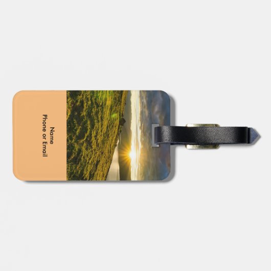 山の荷物タグの上の日没 ラゲッジタグ (裏面横)