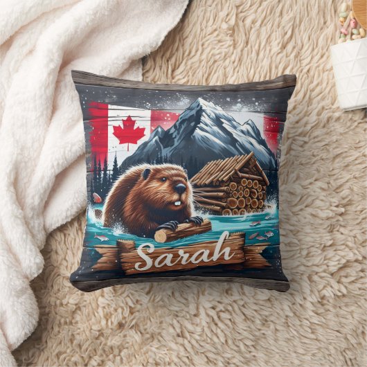 山の近くに丸太があるカナディアン・ビーバー クッション (ブランケット)
