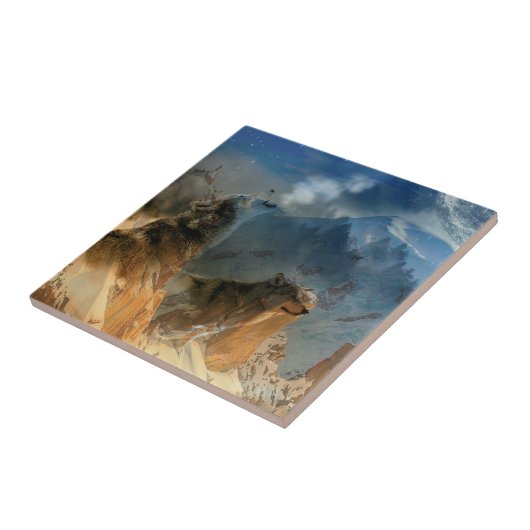 山の霧の中のオオカミ タイル (側面)