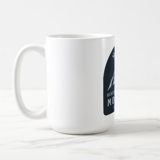 山の頂上に到達 コーヒーマグカップ (左)