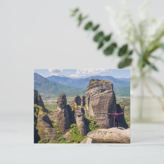 山の頂上に立つ男 (スタンド正面)