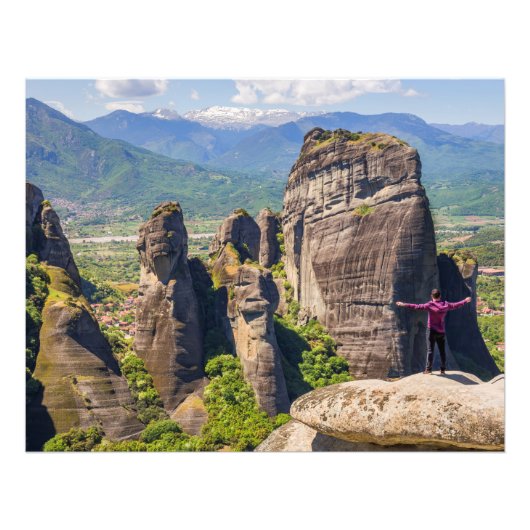 山の頂上に立つ男 フォトプリント            (正面)