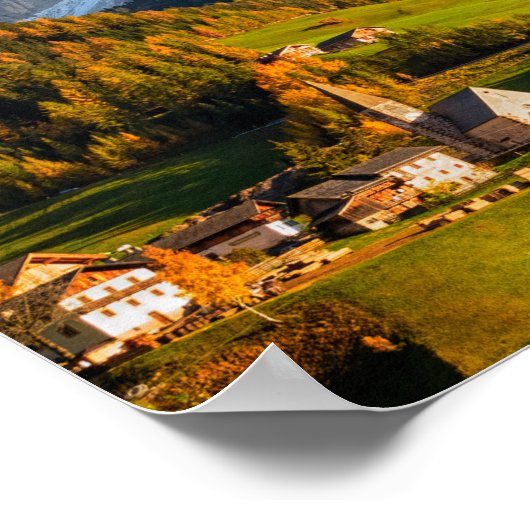 山の風景を持つ教会と村 ポスター (角)