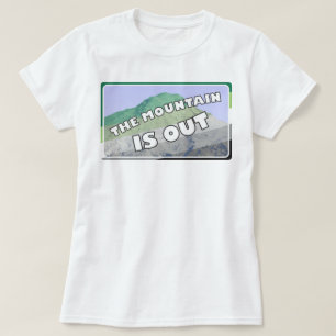 山はAromanticのワイシャツあります Tシャツ