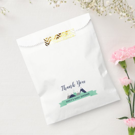 山をテーマにした赤ちゃんシャワーのお気に入りバッグ フェイバーバッグ (封をした状態)