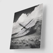 山を使った白黒自然撮影 スクエア壁時計 (傾斜)