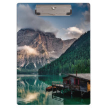 山イタリアン湖の風景の写真