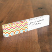 山カラフル形ジグザグストライプのパターン デスクネームプレート (側面)