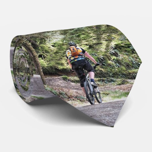 山サイクリング ネクタイ (ロール)
