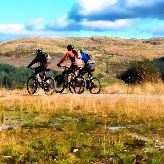 山サイクリング 招待状