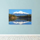 山シャスタ反射 キャンバスプリント (インサイチュ (ウッドフロア))