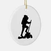 山シンプルハイキングマンブラックシルエット セラミックオーナメント (右)