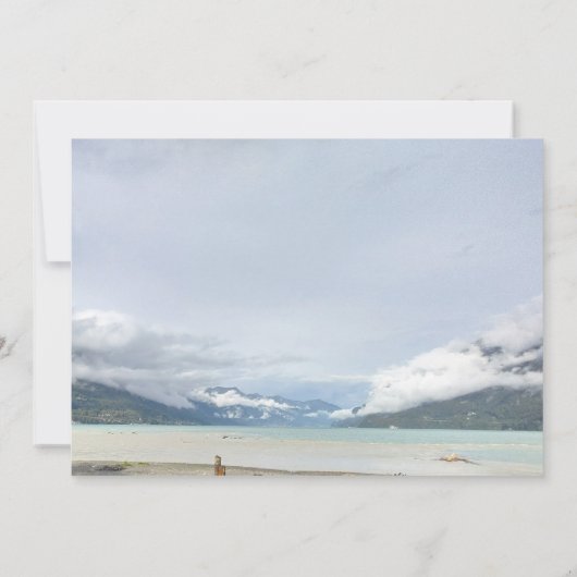 山モダンの夏のビーチ日付カードを保存 招待状 (裏面)