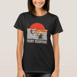 山ラシュモアサンライズサウスダコタA国立 Tシャツ