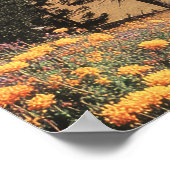 山上の湖と惑星を伴うシュールなUFO ポスター (角)