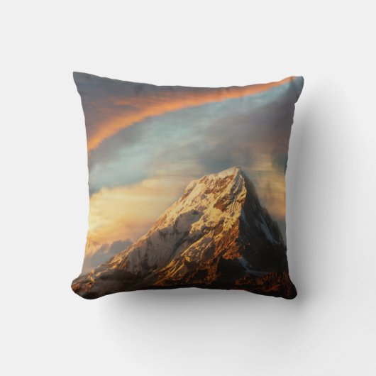 山威厳のある クッション (正面)