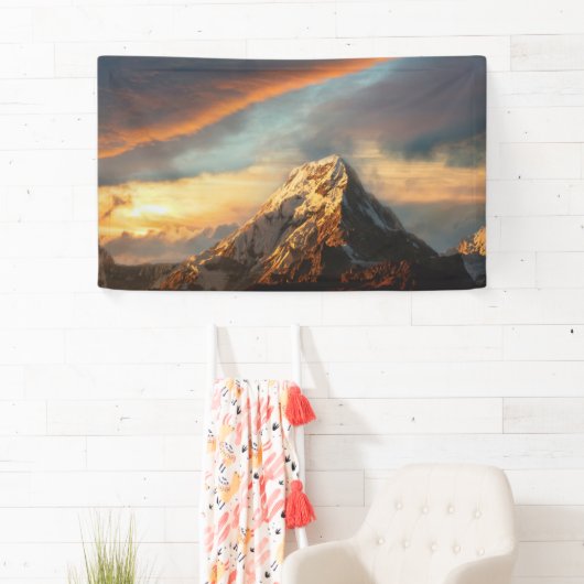 山威厳のある 横断幕 (インサイチュ)