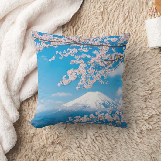 山富士とさくらんぼの花見 クッション (ブランケット)