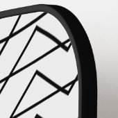 山形ストライプ白黒の幾何学模様 ピックルボールラケット (左詳細)