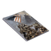 山摺鉢の旗揚げ，硫黄島， 1945 ノートブック (右側)